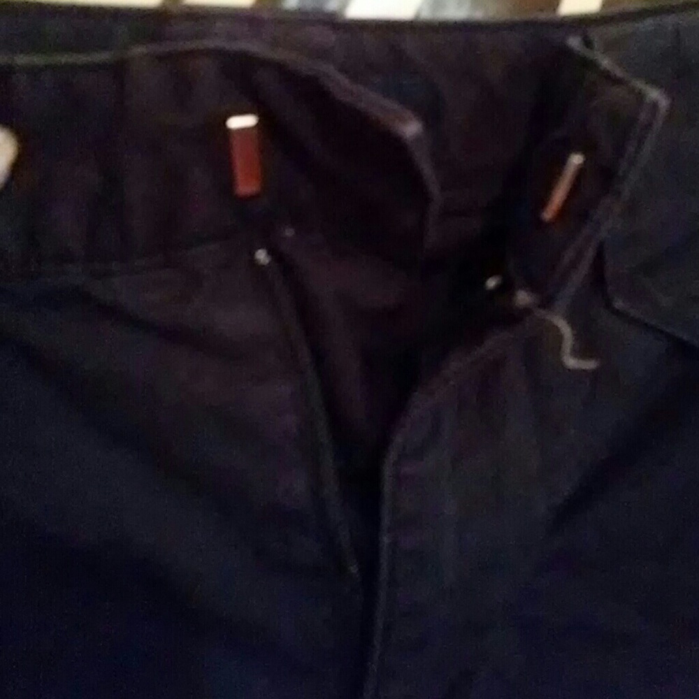 Shorts - Picture 4 of 4